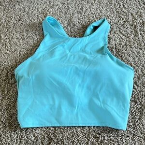 Athleta Conscious Crop